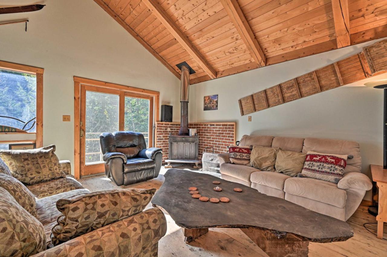Remote Cabin With Fire Pit 3 Miles To Stowe Mtn! Exterior foto