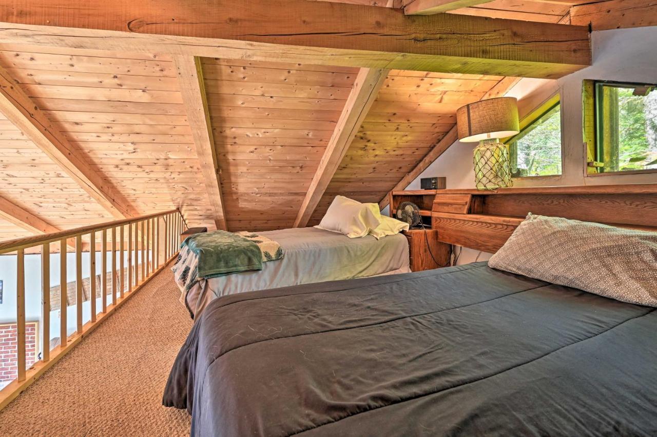 Remote Cabin With Fire Pit 3 Miles To Stowe Mtn! Exterior foto